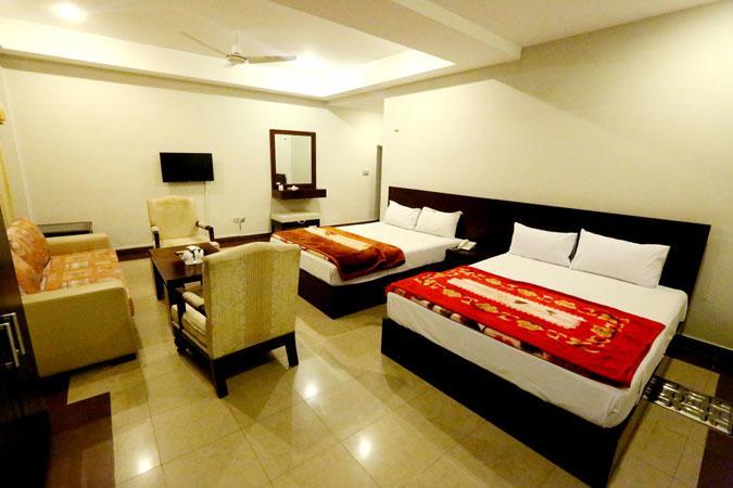 Hotel Multan Continental Exteriér fotografie